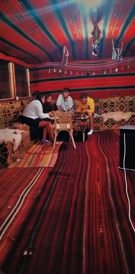 Bed and Breakfast Happy Bedouin House Petra Al Hayy Экстерьер фото