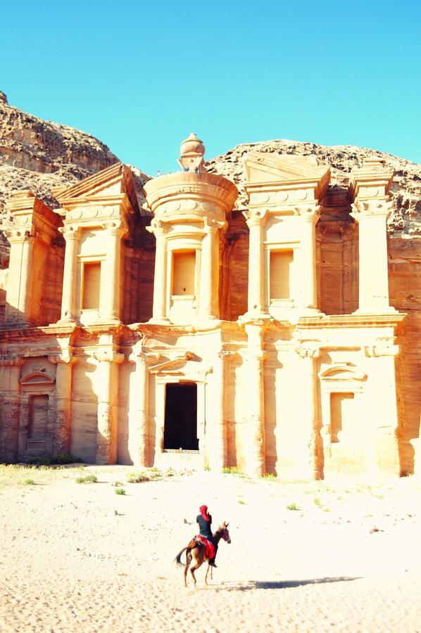 Bed and Breakfast Happy Bedouin House Petra Al Hayy Экстерьер фото